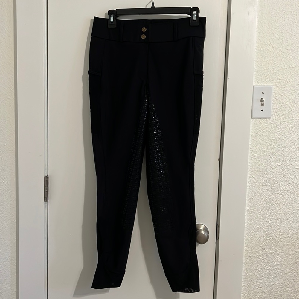 Piper riding right/ breech medium